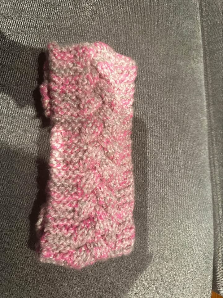 Knitted winter headband - photo 2