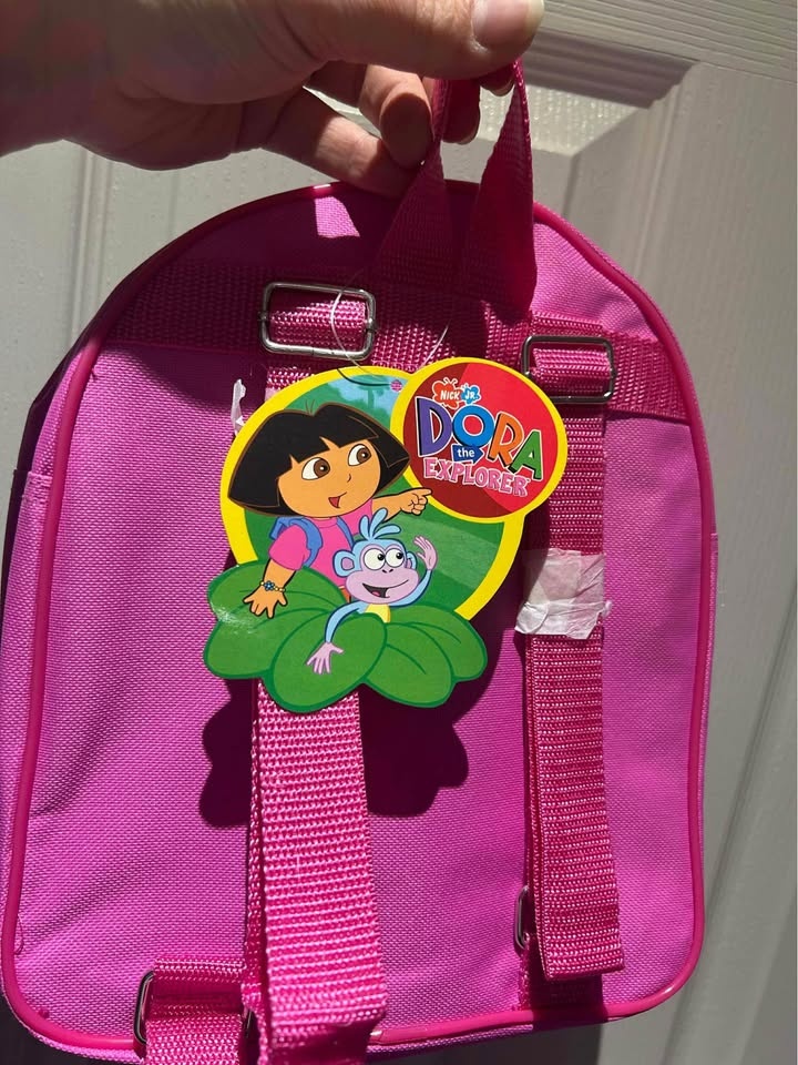 Brand new MINI Dora the Explorer backpack - photo 2