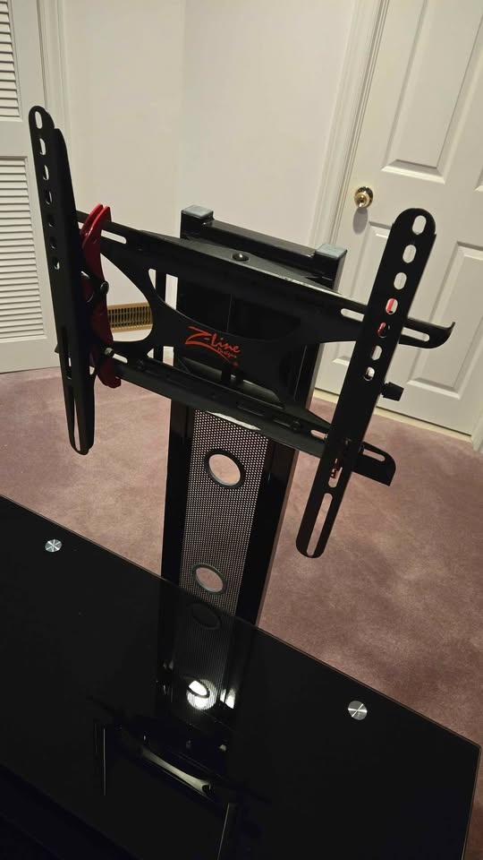 Z-Line Heavy Duty TV Table With Mount - photo 3