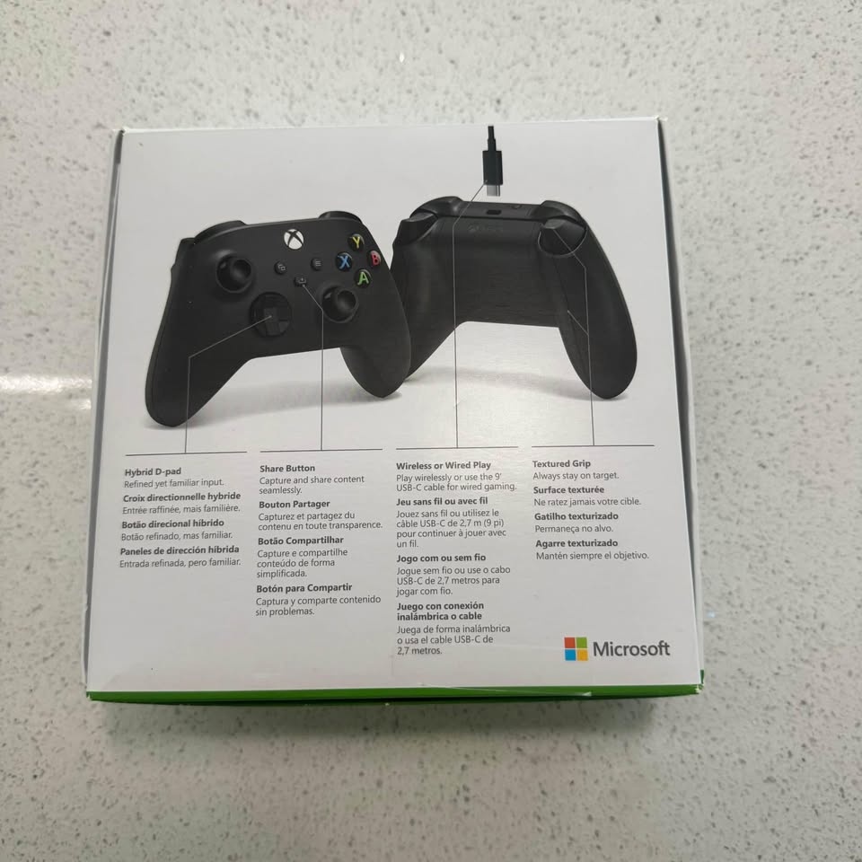 Brand new Xbox controller!! - photo 4