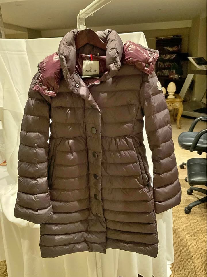 Moncler Puffer Coat Jacket Womens Jura Long Coat Size 2
