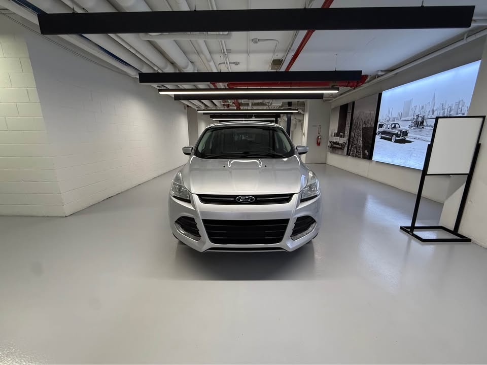 2016 Ford Escape SE Sport Utility 4D - photo 3