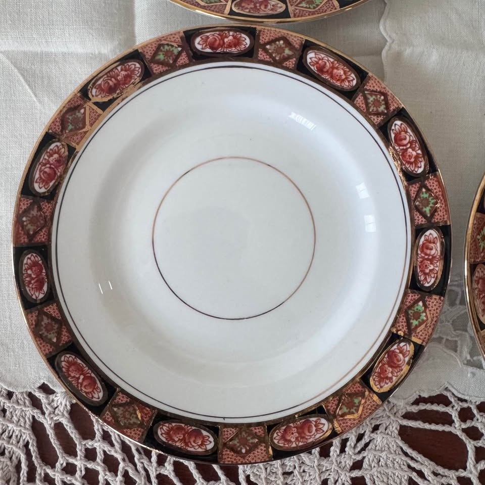 4 Royal Albert "Imari" Side Plates - photo 2