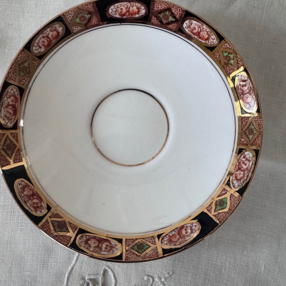Royal Albert "Imari" Teacup and Saucer - photo 4