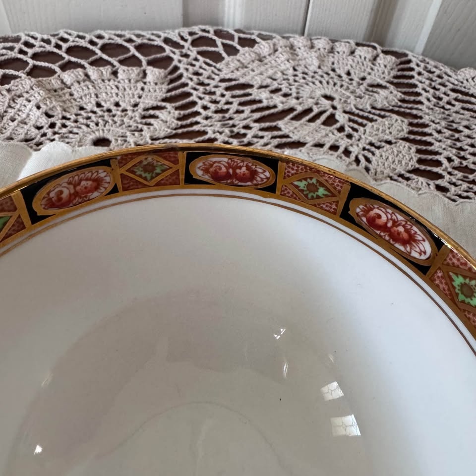Royal Albert "Imari" Style Bowl - photo 3