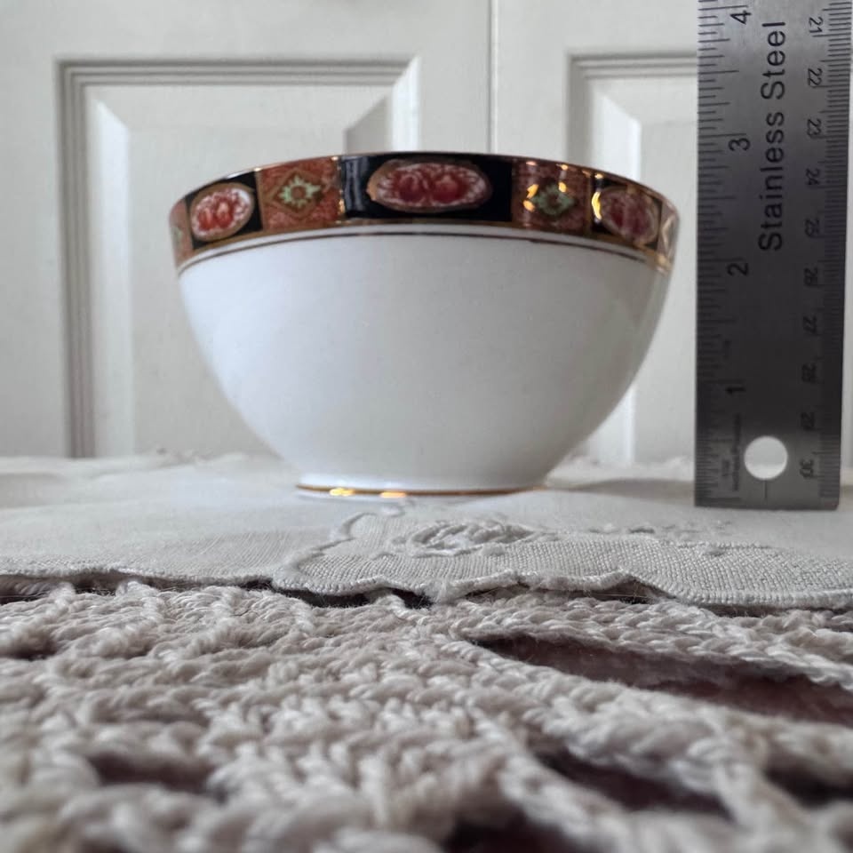 Royal Albert "Imari" Style Bowl - photo 5