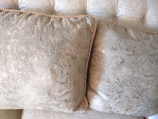 Pair of Sage Damask Decorative Pillows - photo 3