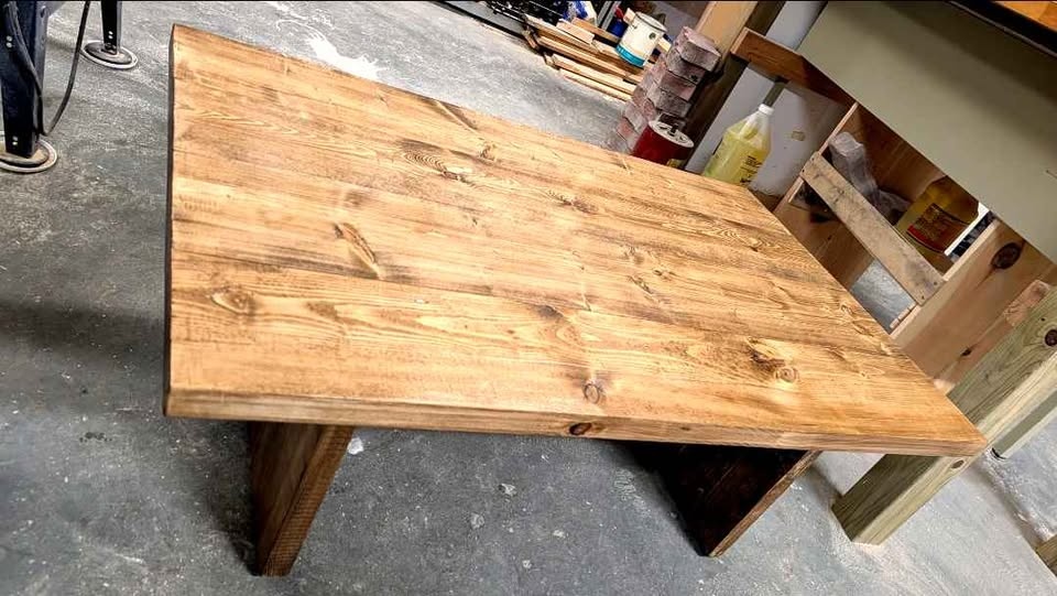 Handmade Solid Wood Coffee Table – Rustic / Farmhouse Style - photo 3