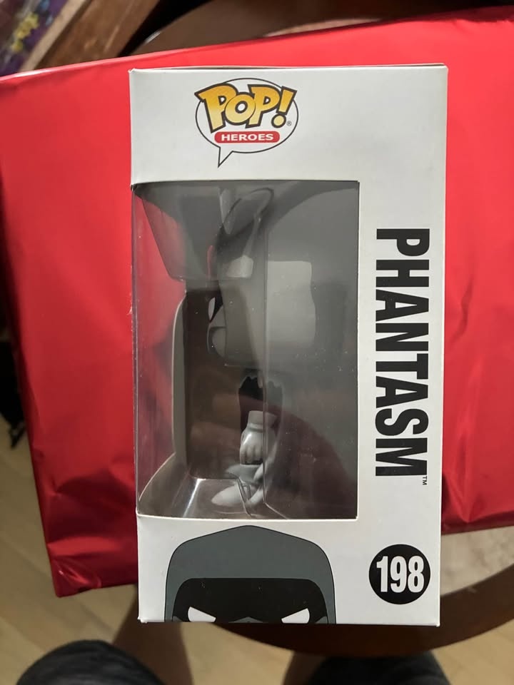 Funko Pop! Heroes: Batman The Animated Series Phantasm Vinyl Fig - photo 3