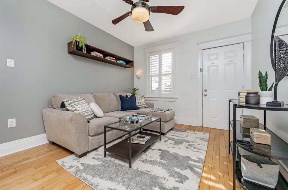3 Beds 1.5 Baths - House - photo 4