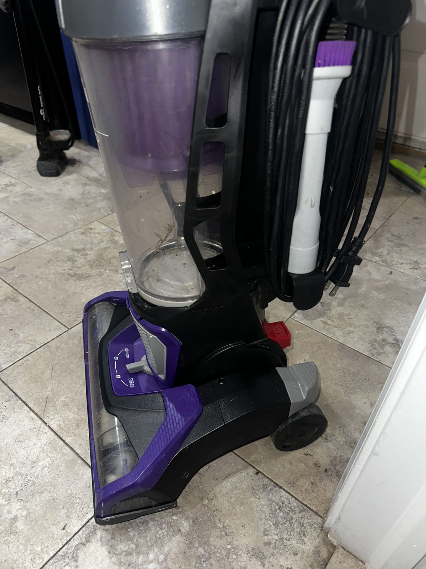 Dirt Devil Endura Pro Pet Upright Vacuum - photo 4