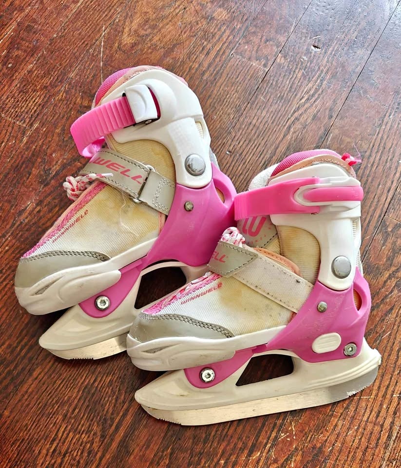 Adjustable Toddler Skates Size Y8-Y11
