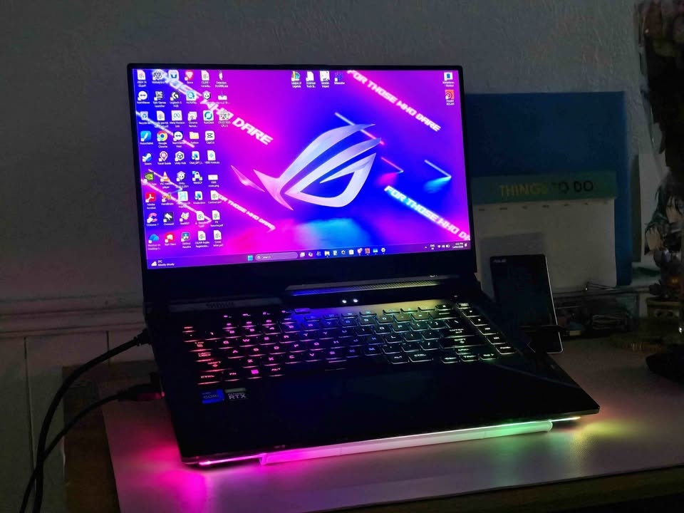 ASUS ROG Strix Scar 15 - i9, RTX 3070 Ti, 32GB DDR5, 240Hz QHD