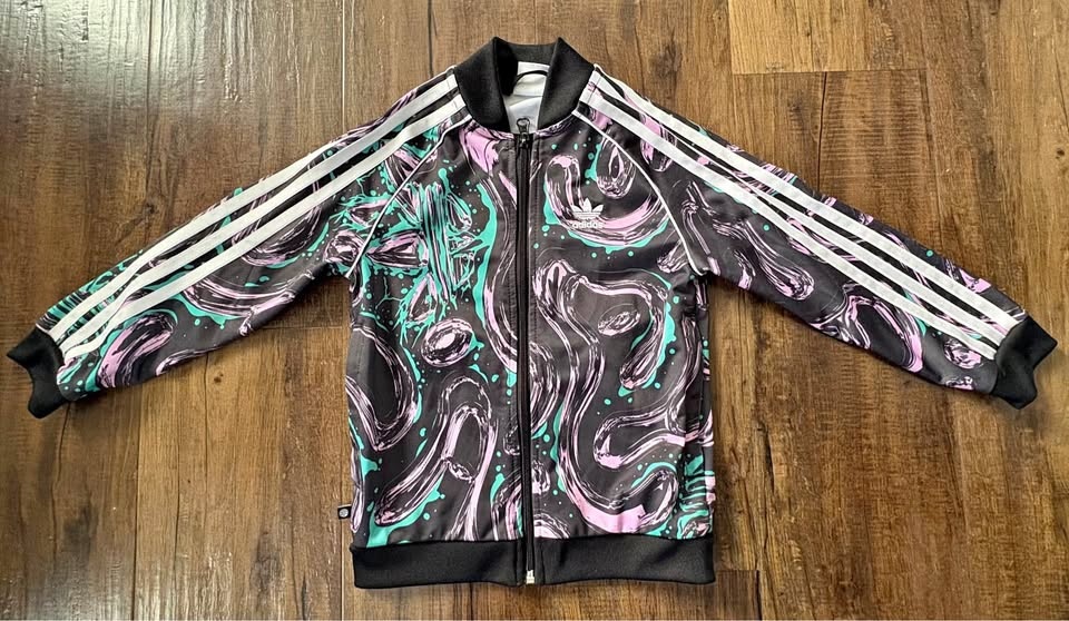 Girl’s Adidas Jacket Excellent Condition - Size 6-7Y