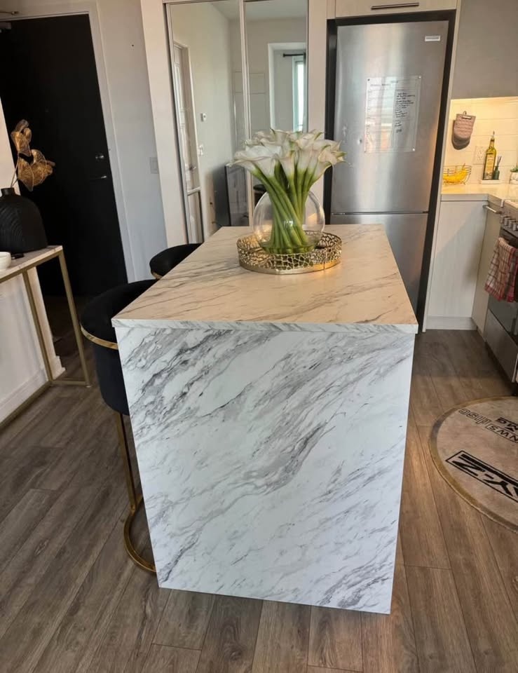 Marble Kitchen Island - photo 3