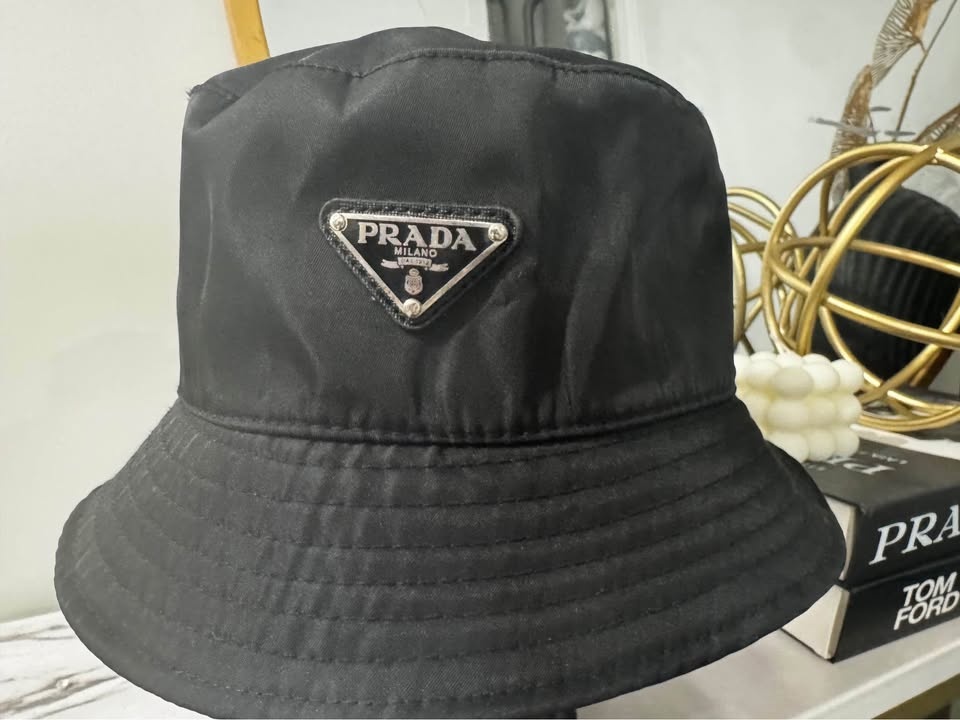 Prada Black Nylon Bucket Hat with Iconic Logo - photo 2