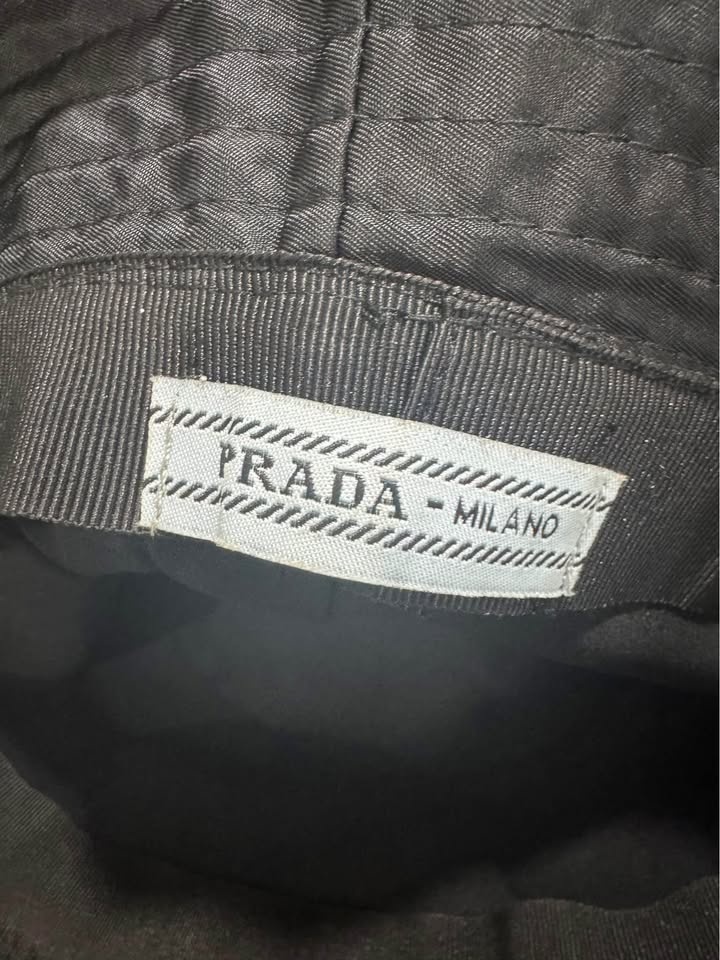 Prada Black Nylon Bucket Hat with Iconic Logo - photo 4