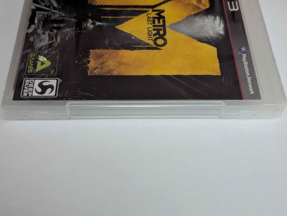 SEALED Metro Last Light PlayStation 3 - photo 5