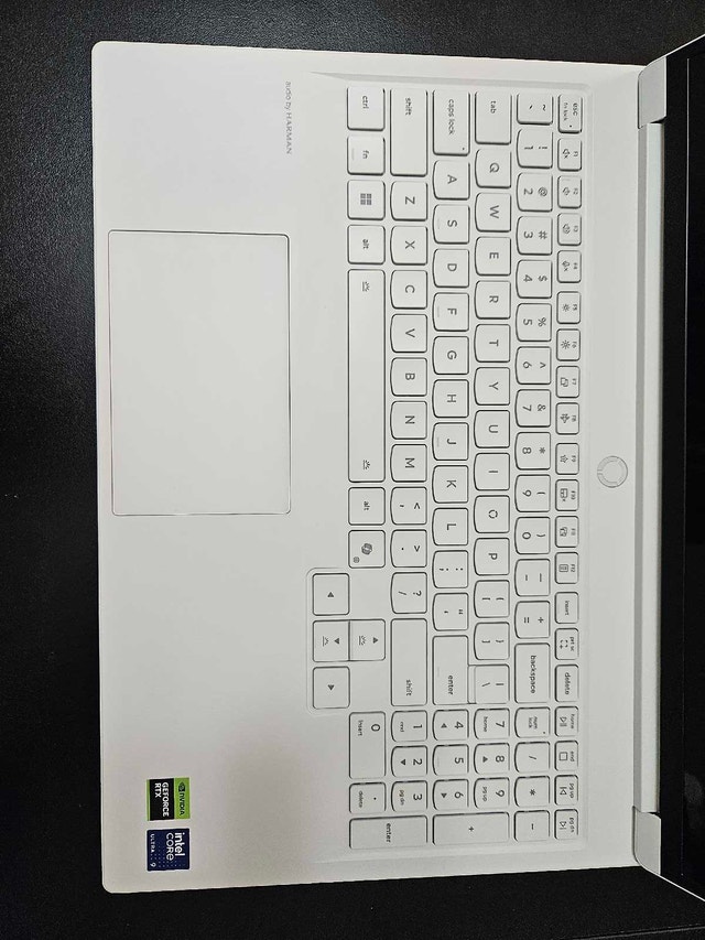 Lenovo Legion 7i Gen 10 Maxed Out Laptop - photo 4