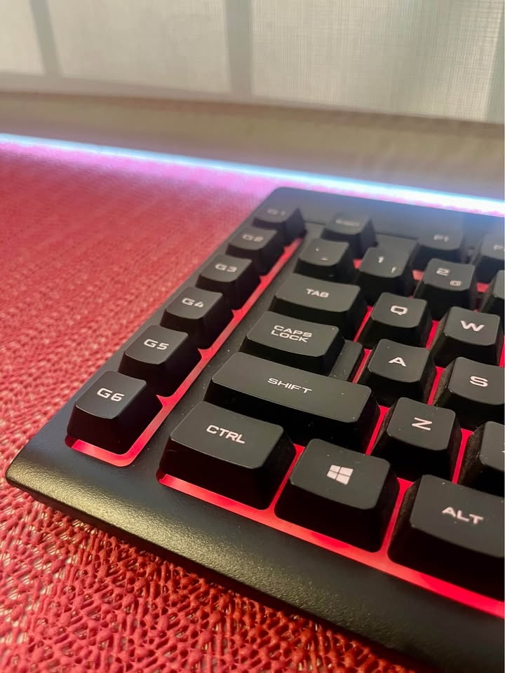Corsair Gaming K55 RGB Keyboard! - photo 2