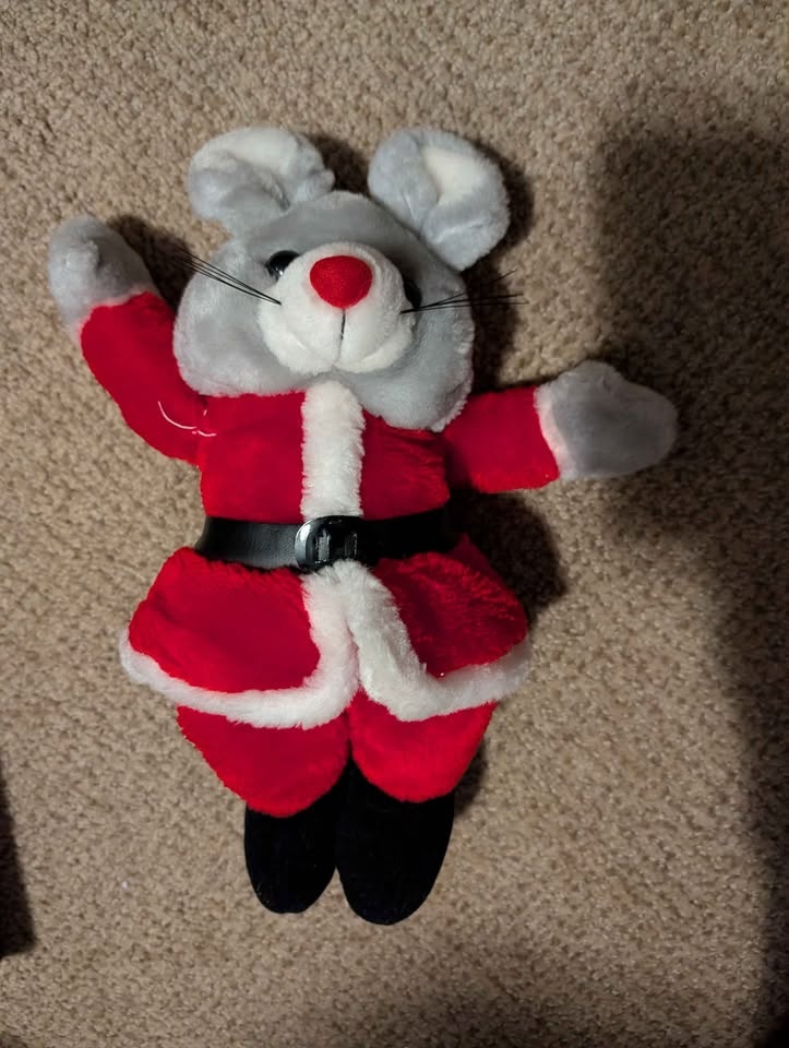 Santa Mouse Reversible Plush - photo 2