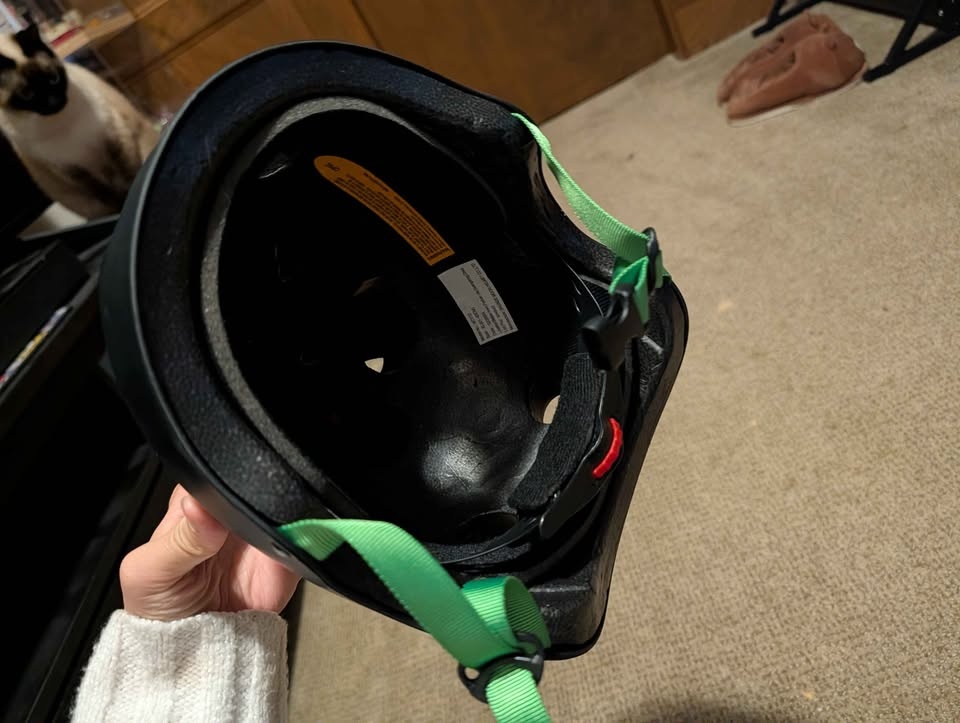 Lime helmet - photo 3