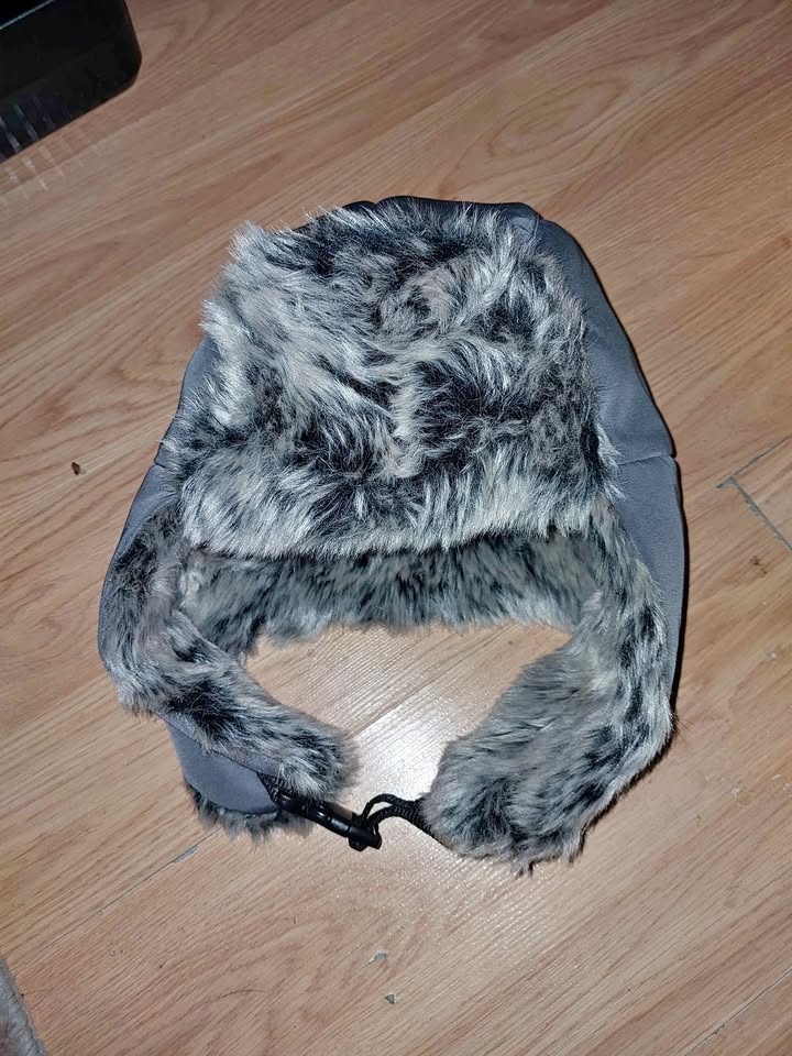 New Levi's Trapper Hat - Charcoal