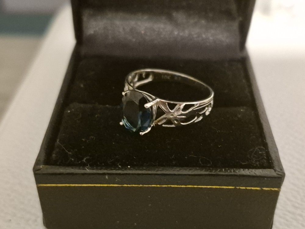 1 Carat Blue Topaz Ring - 10K Solid White Gold - photo 3