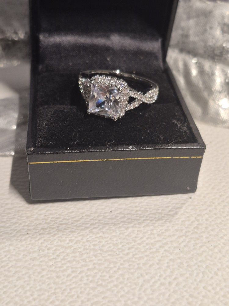 Silver Emerald Cut Ring sz 7