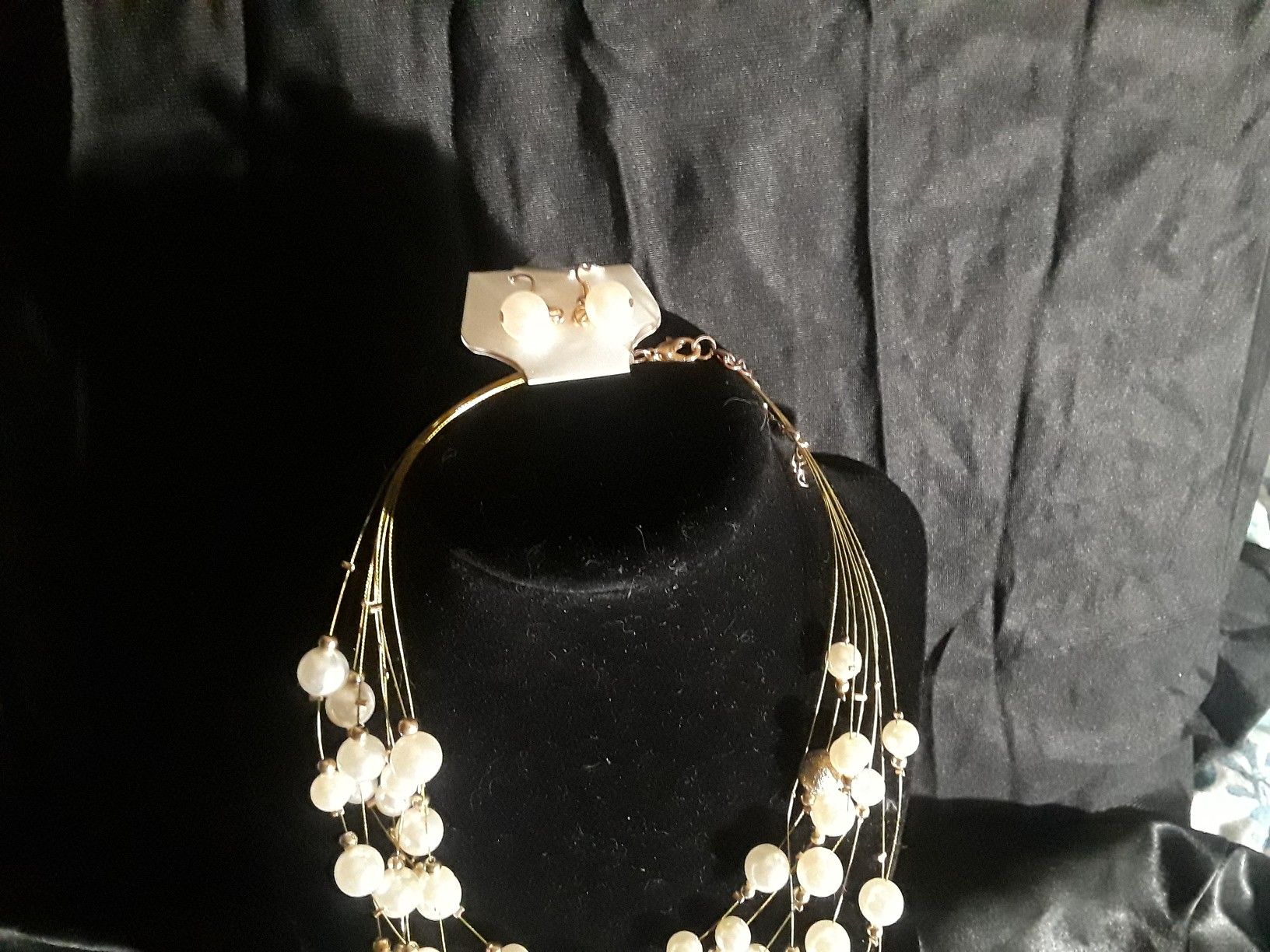 Pearl and Gold Multi Strand Necklace set - photo 5