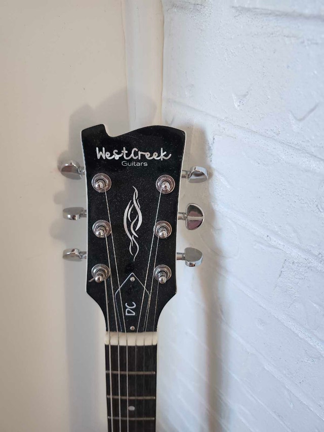 Westcreek Electric Guitar BRAND NEW - photo 2