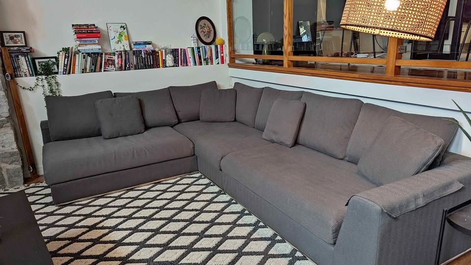 Structube Sectional (Horizon Modular Sofa)