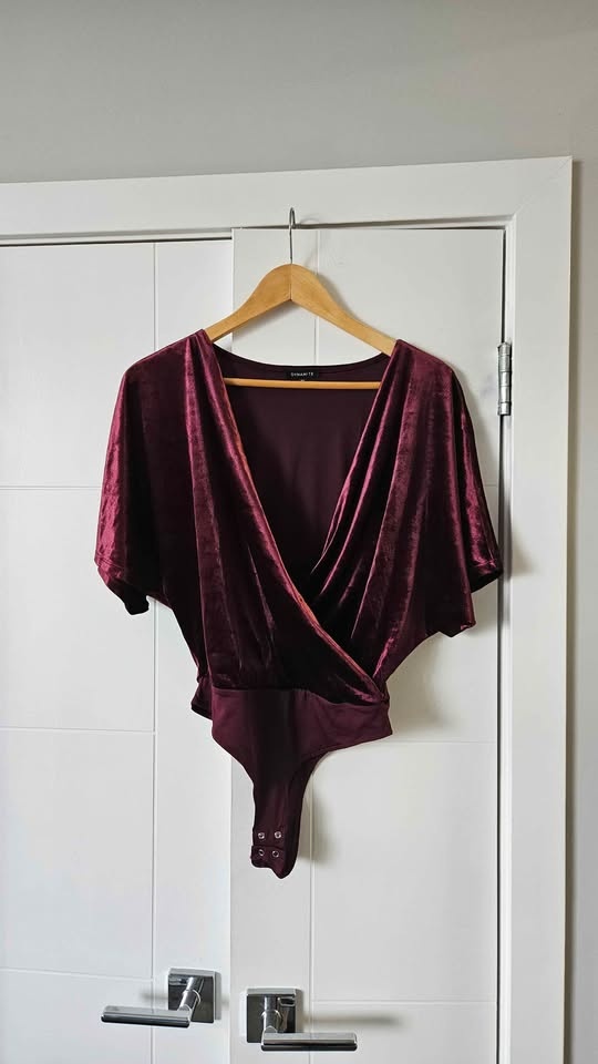 Lot of 10 bodysuits - photo 2