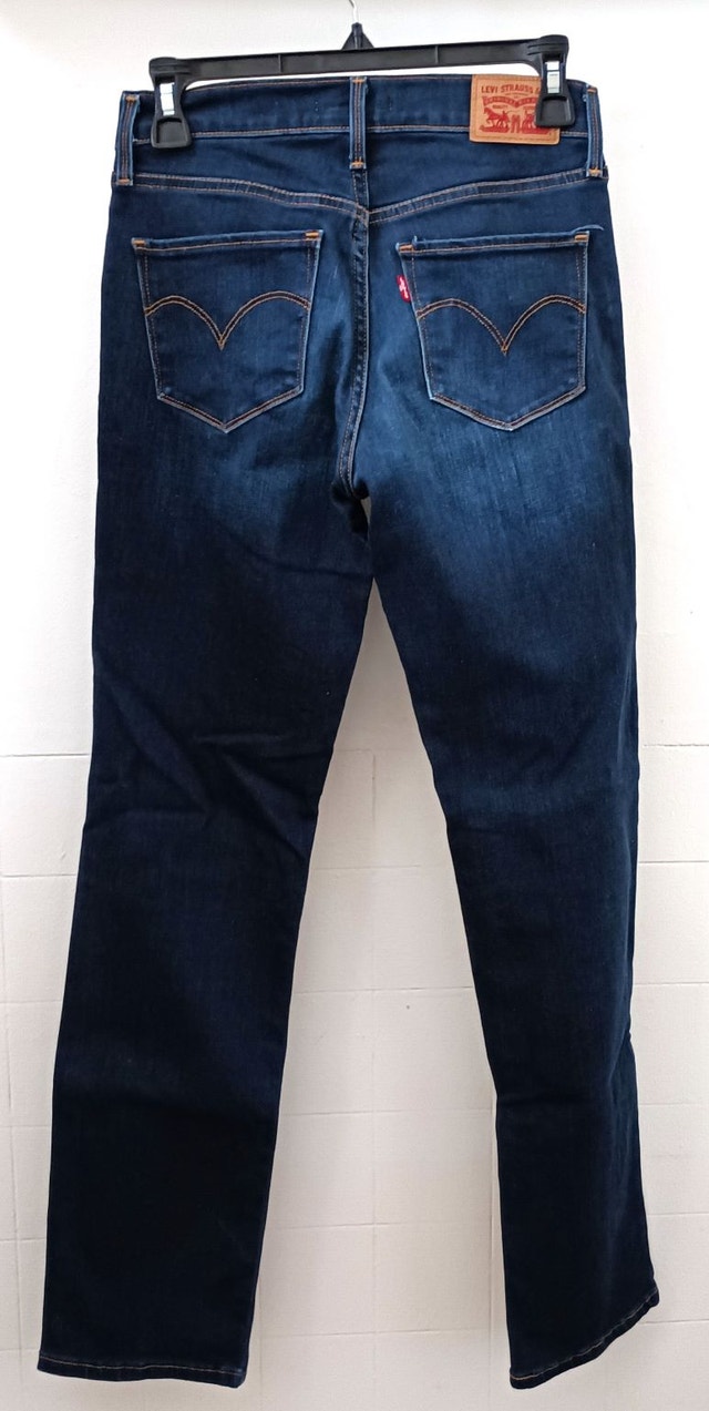 Levi's 314 Shaping Straight Jeans 26x32 Mid Rise Med. Stretch - photo 3