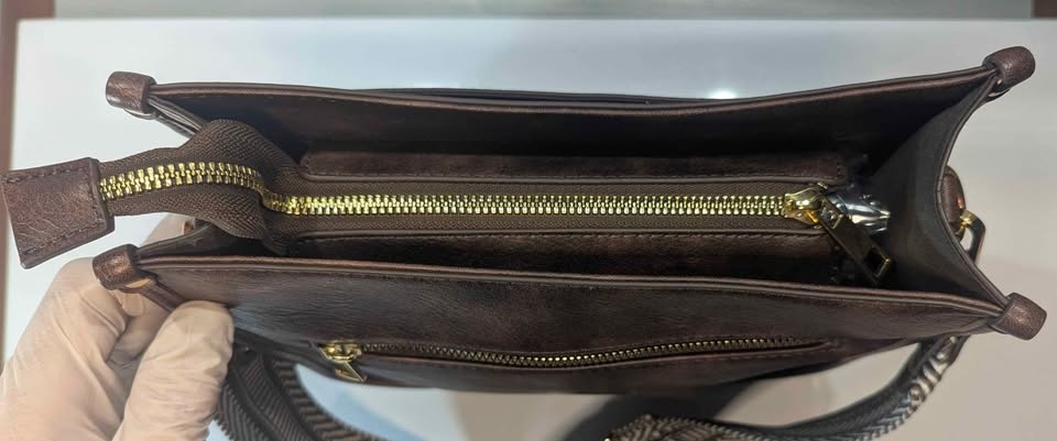 CLUCI Vintage Crossbody Bag - photo 3