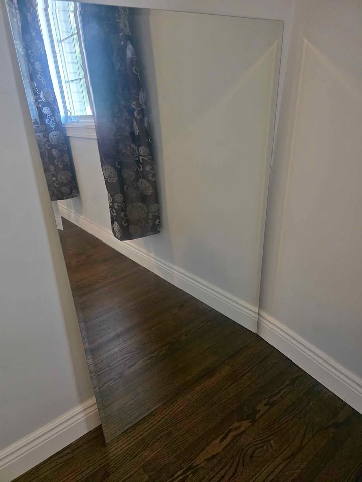 if pick up by Sunday $45 Large Wall Mirror – 30” x 48”
