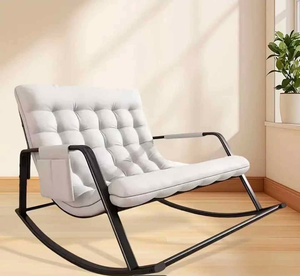 Large Rocking Chair Lounge Chair with High Backrest - photo 4