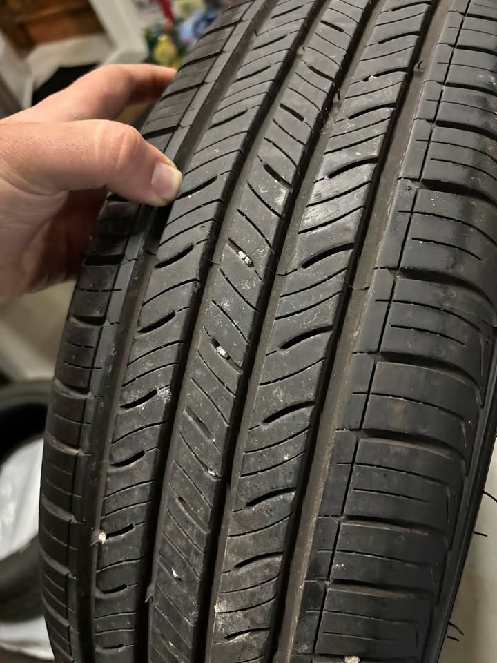 Set of 195/65 R16 All season tires