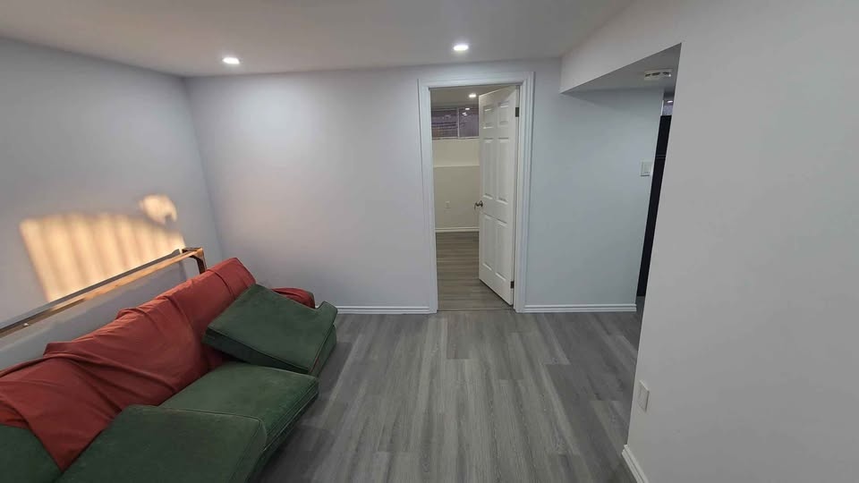 2 beds 1 bath House - photo 4