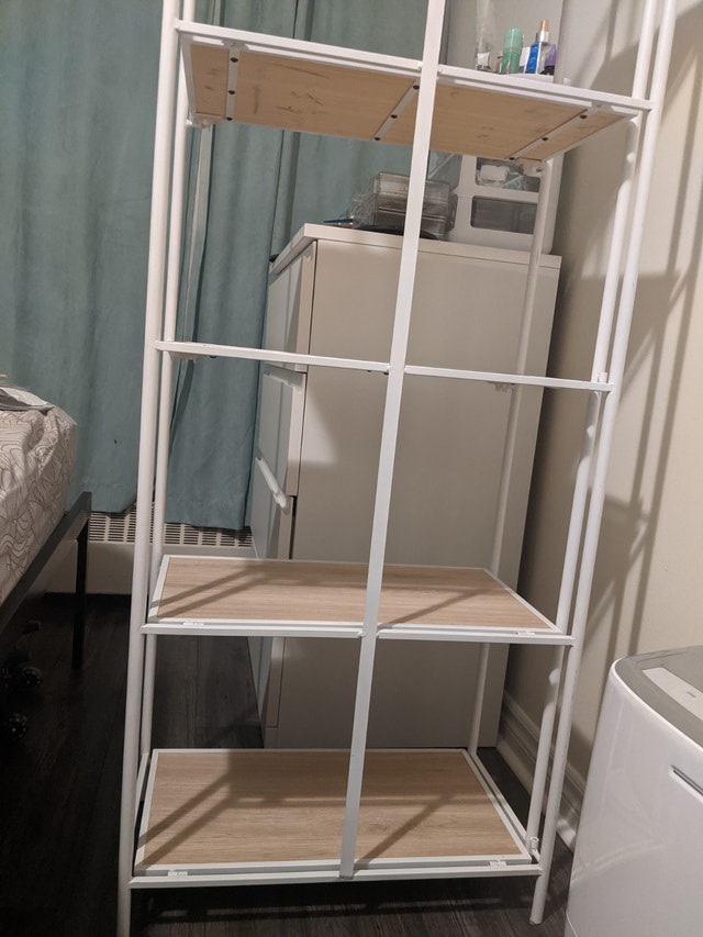 5-Tier Folding Bookshelf - White - Excellent Condition - photo 2