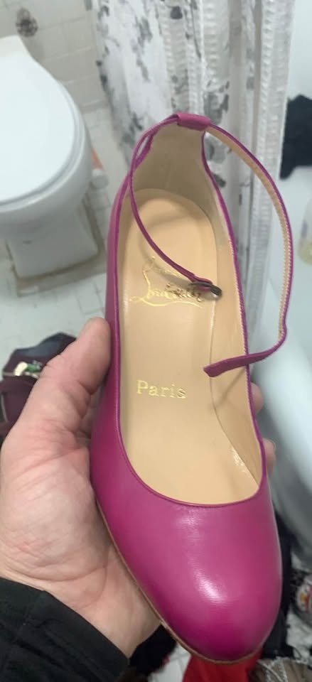 Christian Louboutin Heels Size 6.5 - Pink Red Bottoms - photo 2
