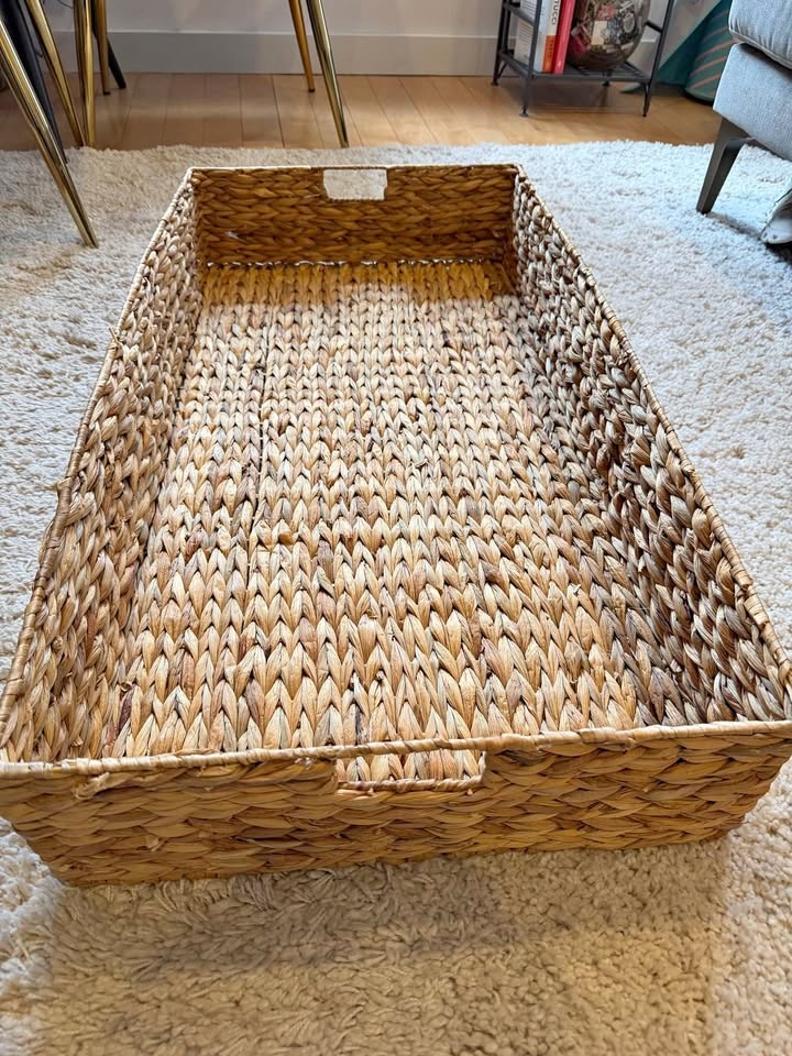 Underbed Water Hyacinth Basket