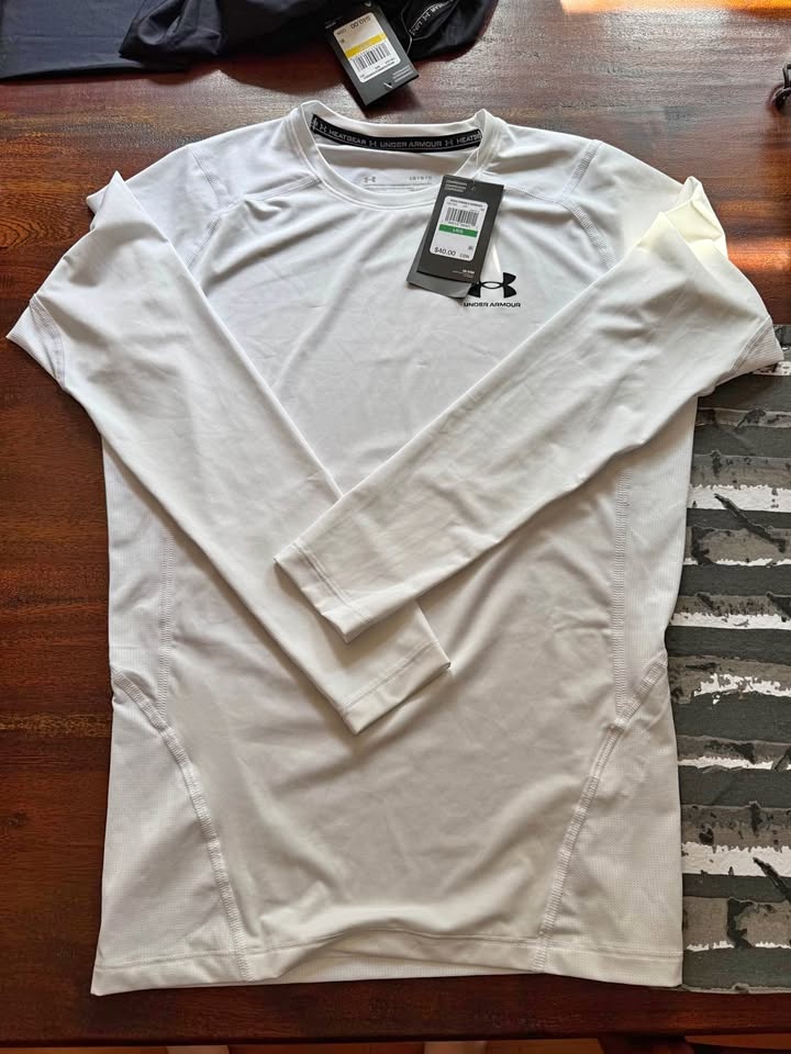 Under Armour Heat Gear Long Sleeve Rash Guards