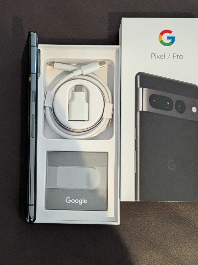 Google Pixel 7 Pro 128GB Unlocked + Box & Case - photo 3