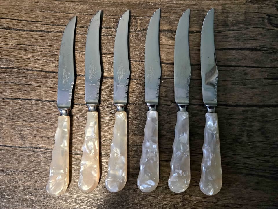 Mutual Hiram Wild Sheffield Steak Knives Set of 6 Pearlescent Ha