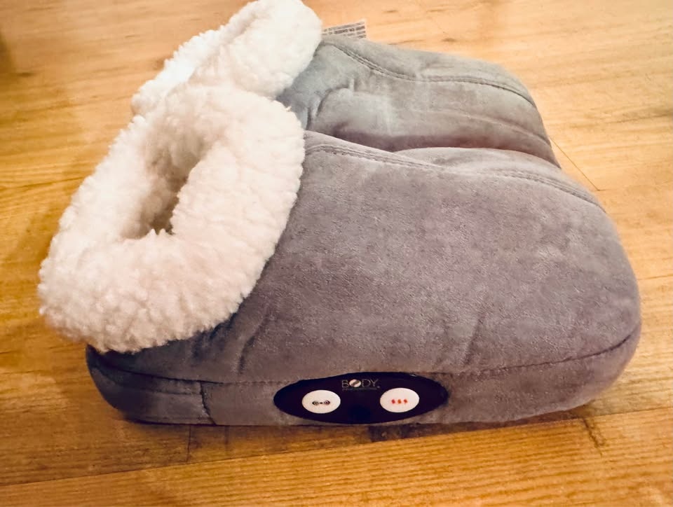 Foot warmer / massager - photo 2