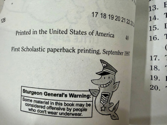 1997 Captain Underpants Paperback - First Scholastic Edition - photo 4