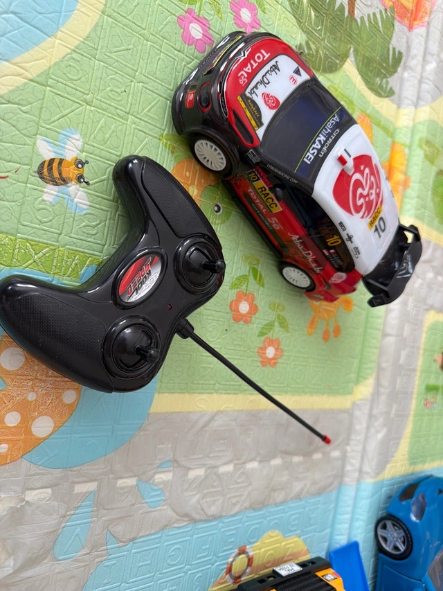 Like New Citroen C3 WRC RC Toy Car from Paris - photo 2