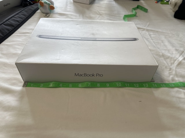 MacBook Pro genuine original Apple box - photo 2