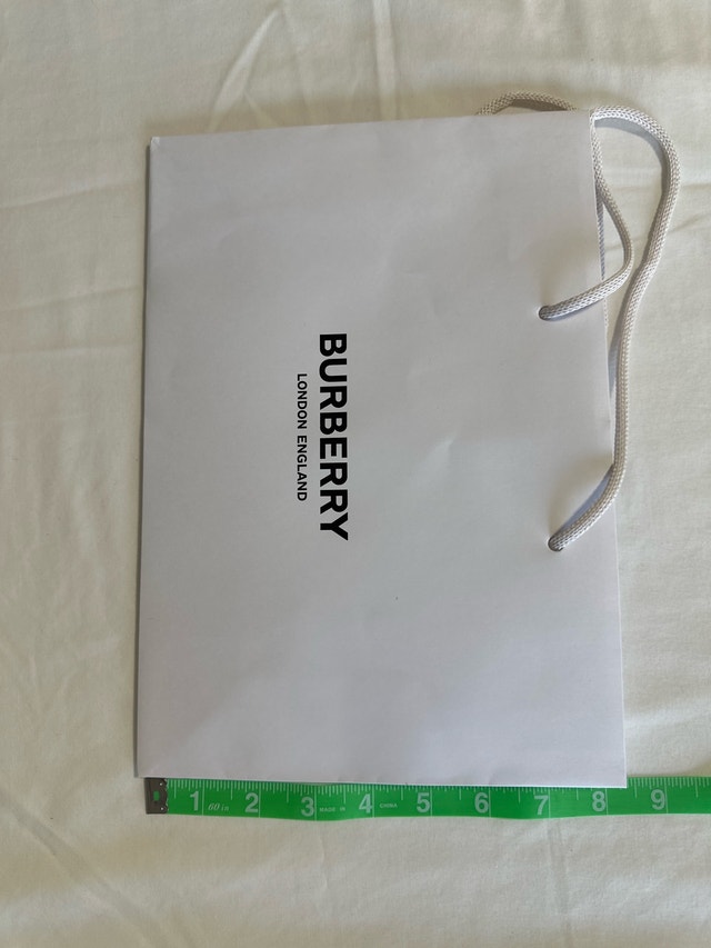 Burberry Shopping Bag - photo 3